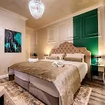 Gostinjska kuća Riva Palace - Design 4*