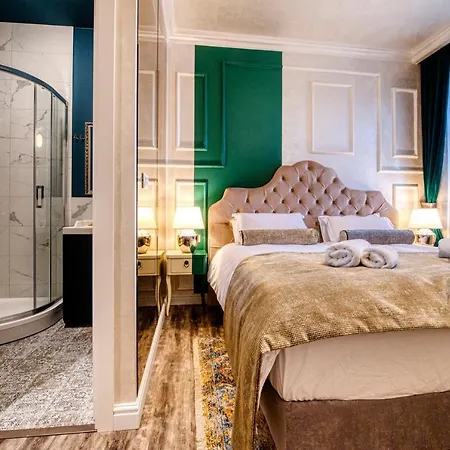 Riva Palace - Design 4*