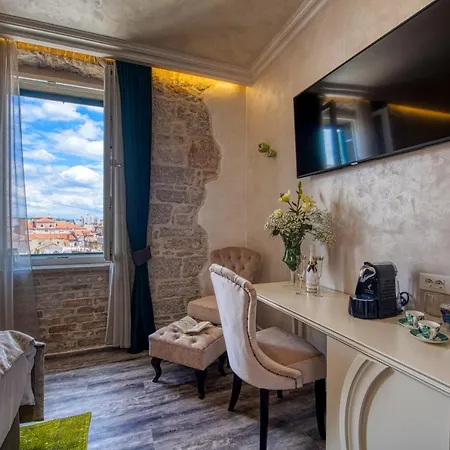 Riva Palace - Design Pensjonat