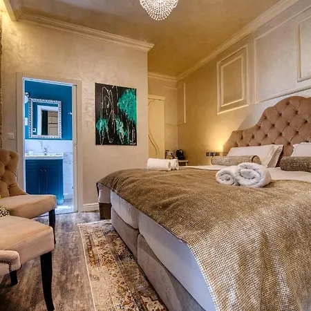 招待所 Riva Palace - Design 4*