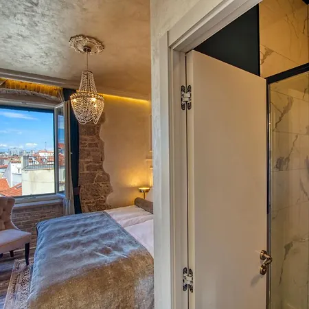 Riva Palace - Design Konukevi Zadar