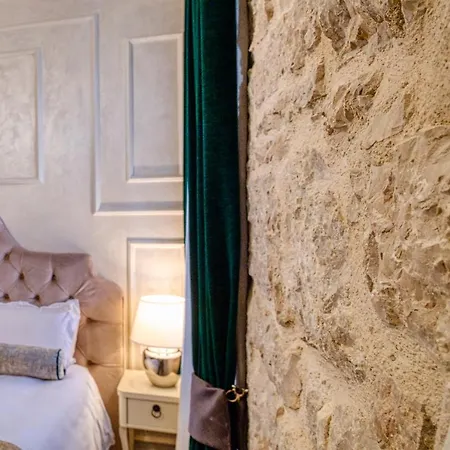 Riva Palace - Design ゲストハウス