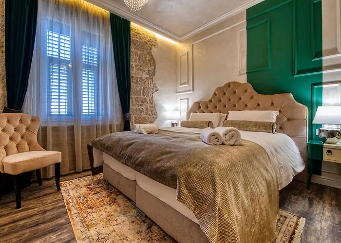 Πανσιόν Riva Palace - Design